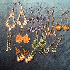 Set of 9 assorted earrings